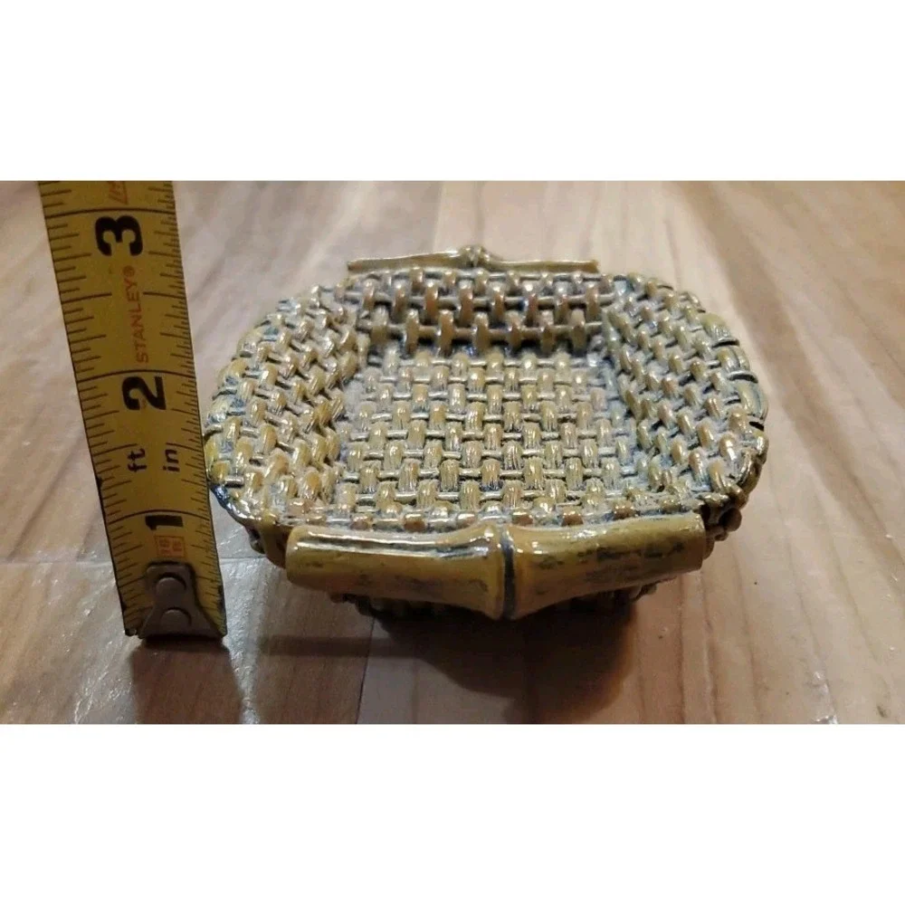 Vintage Wicker Basket Look Resin Soap Dish Wicker Tray Cottagecore
